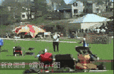 b6cdfcc18ae743c7b2286db7e2612c5a.gif