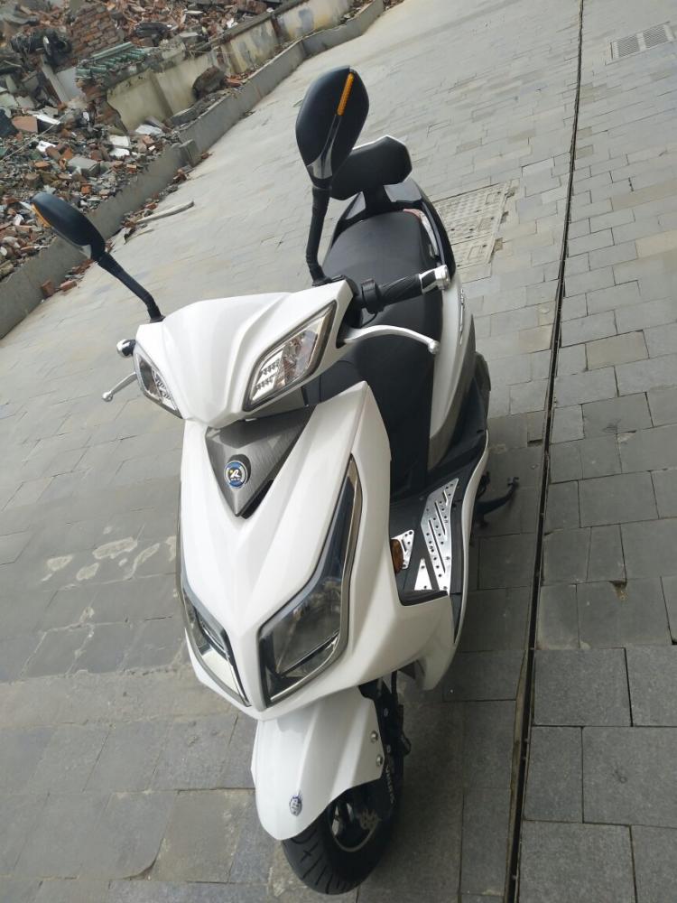 闲着的新日电动车便宜转让了