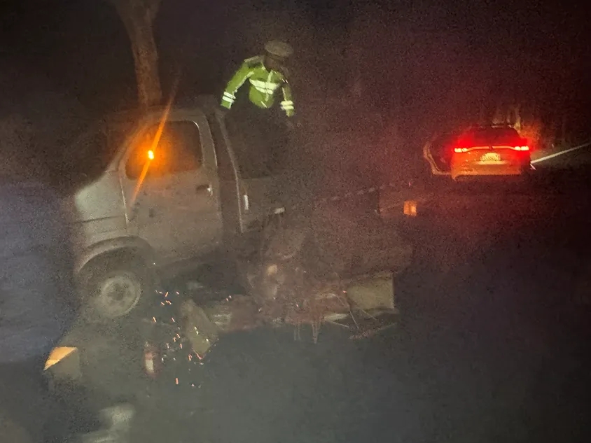 ��ҹ��310����������һ��С�ͻ���ͻȻ������ҵ���...